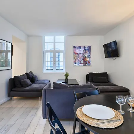 Spacious One Bedroom Apartment Ideally Located Rijsel Buitenkant foto